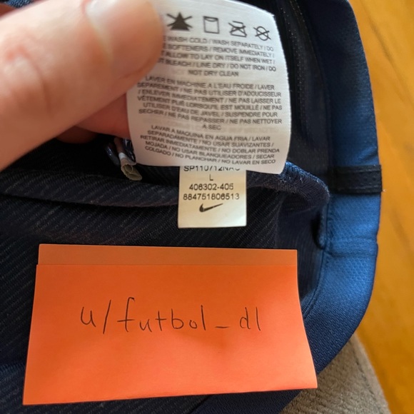 Nike France Home 2011 Kit/Jersey - Picture 4 of 9